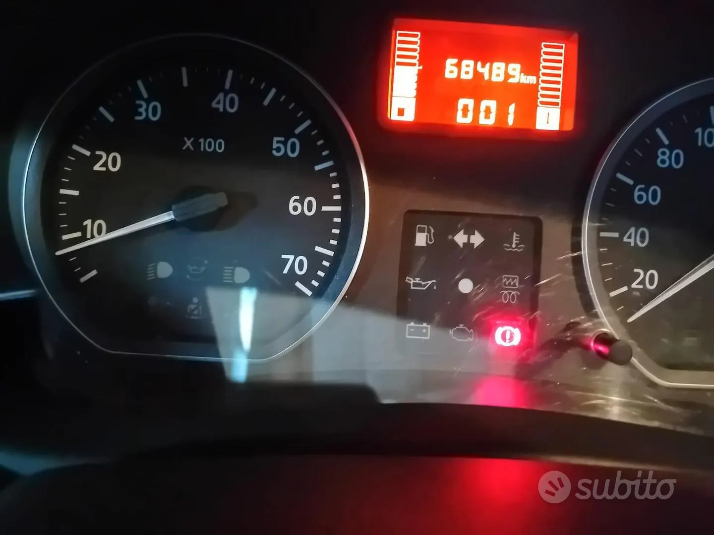 Dacia Sandero 2011 photo 4