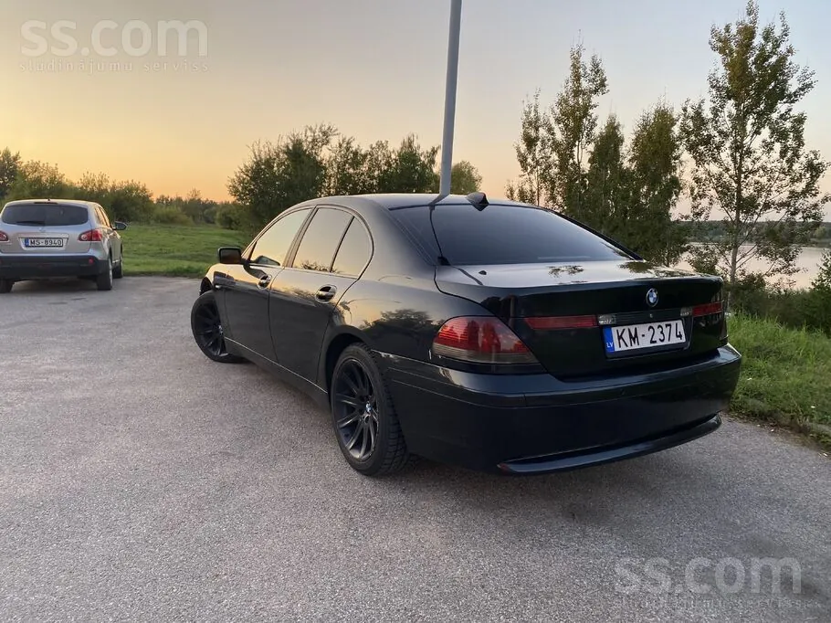 BMW 730 2004 photo 4