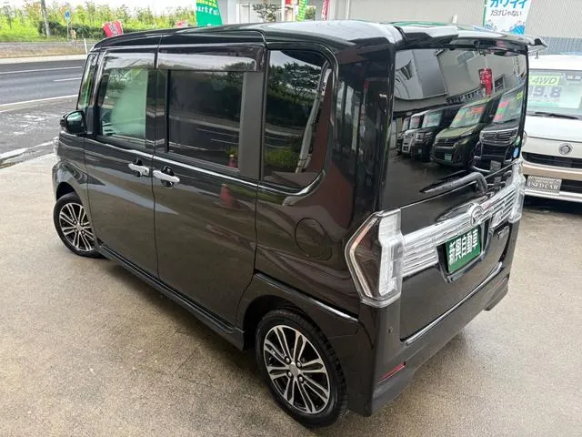 Daihatsu Tanto 2018 photo 3