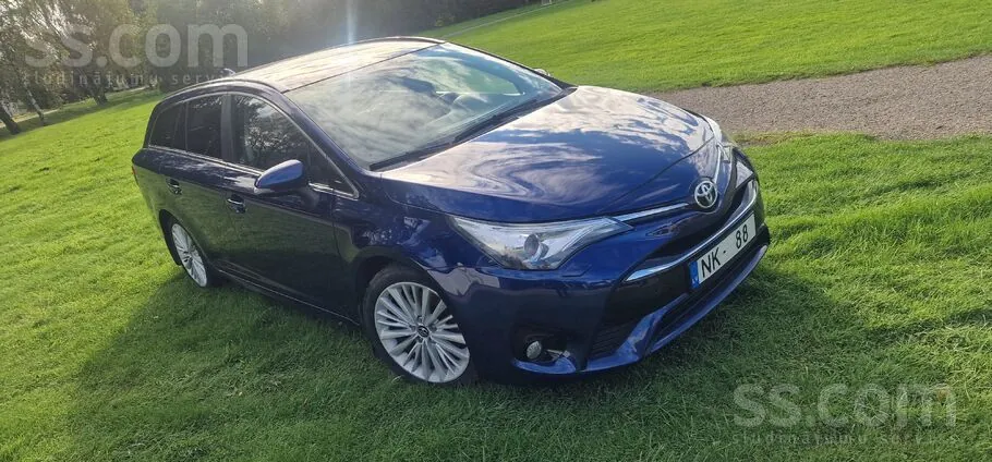 Toyota Avensis 2016 photo 5
