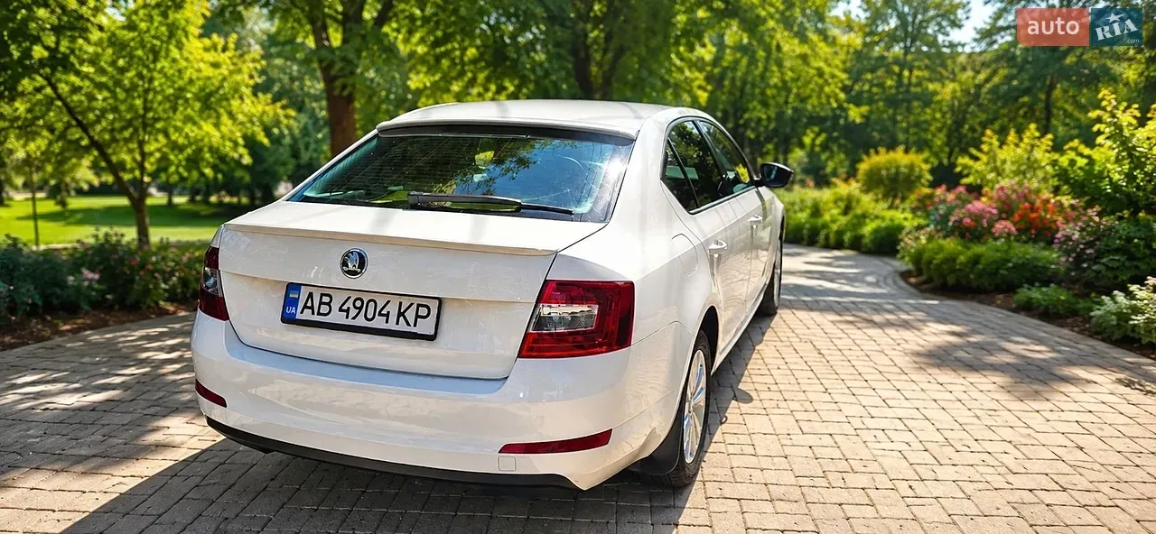 Skoda Octavia 2014 photo 3