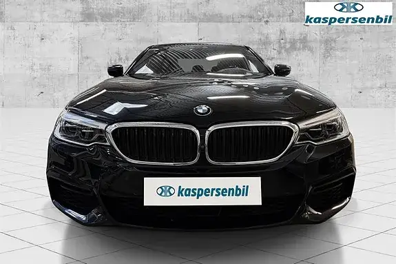 BMW 530E 2019 photo 2