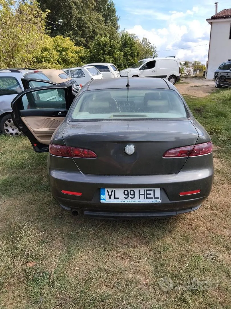 Alfa Romeo 159