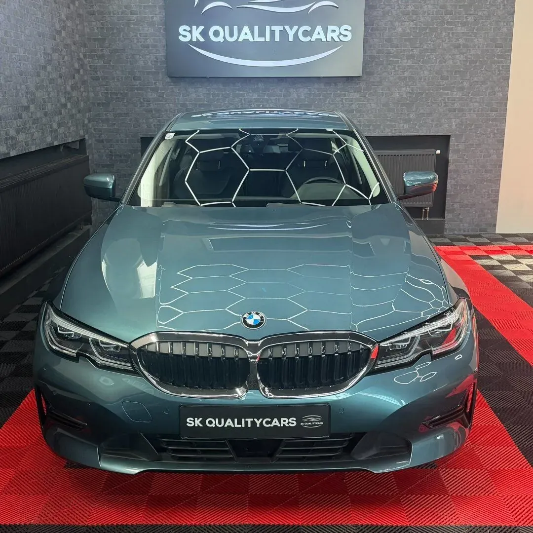 BMW 3 Series 2021 photo 2