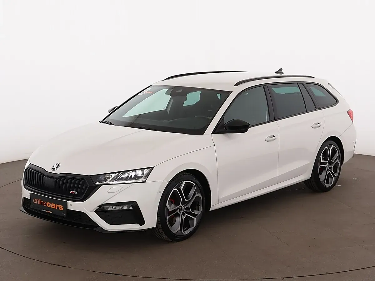 Skoda Octavia 2021 photo 2