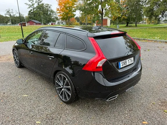 Volvo V60 2017 photo 3