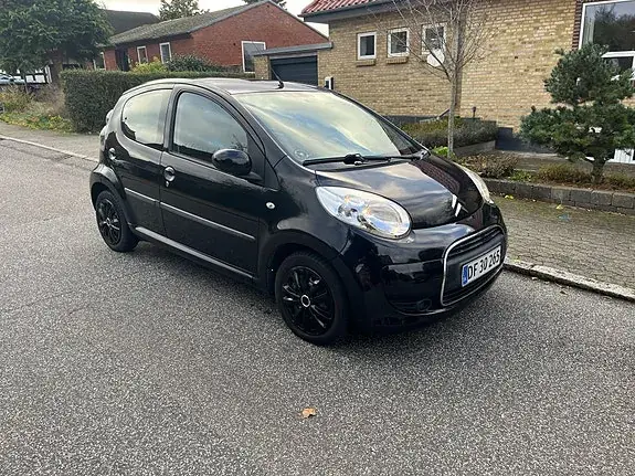 Citroen C1 2011 photo 2