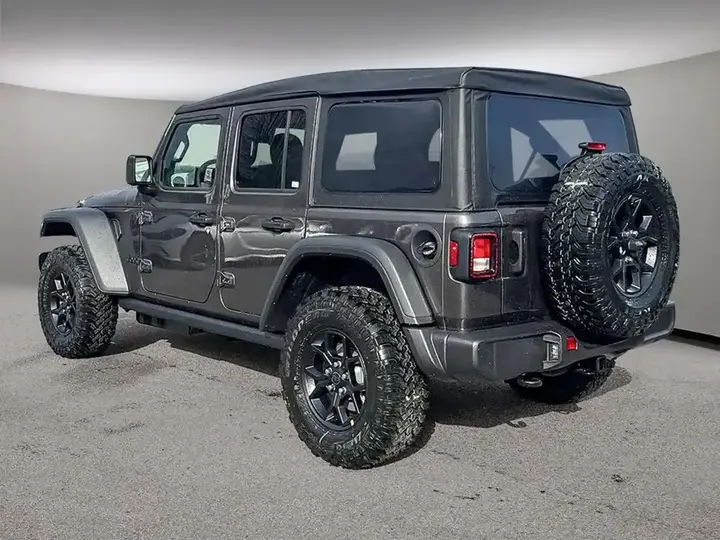 Jeep Wrangler 2026 photo 4