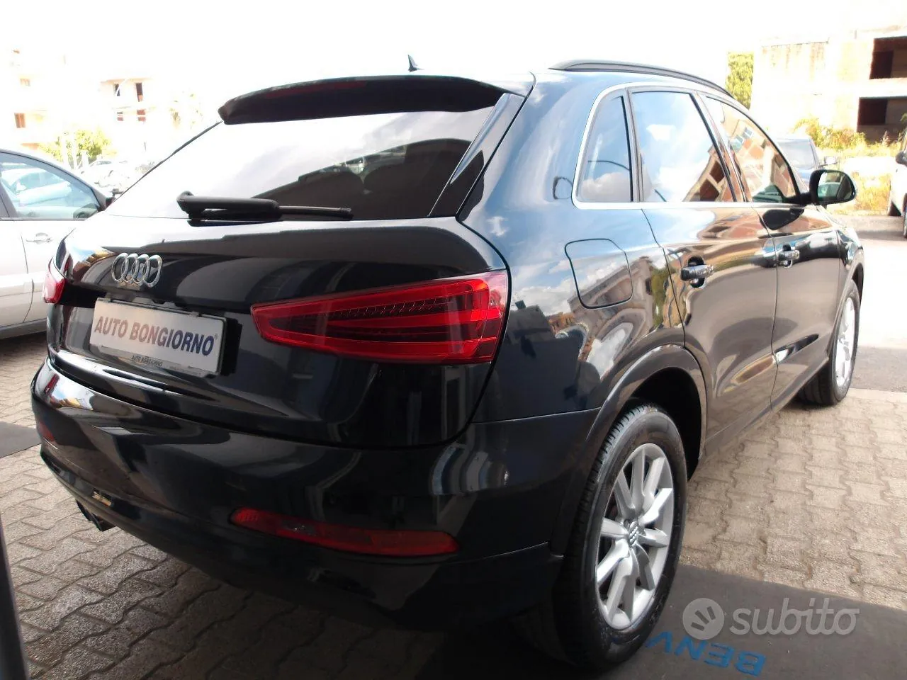 Audi Q3 2012 photo 5