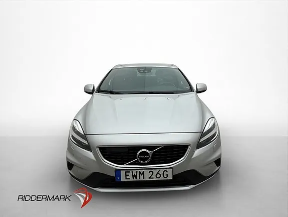 Volvo V40 2019 photo 2