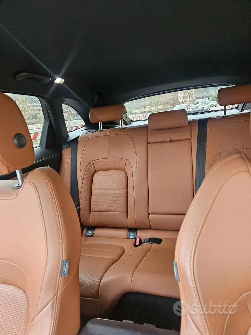Jaguar F-Pace 2023 photo 4