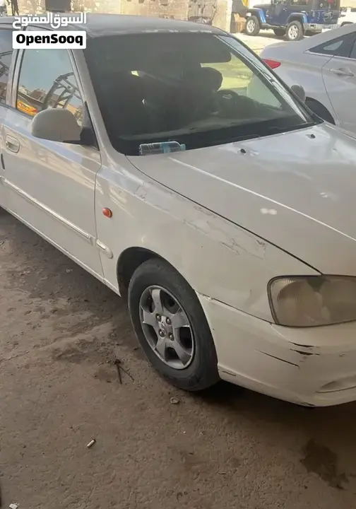 Hyundai Verna 2013 photo 3