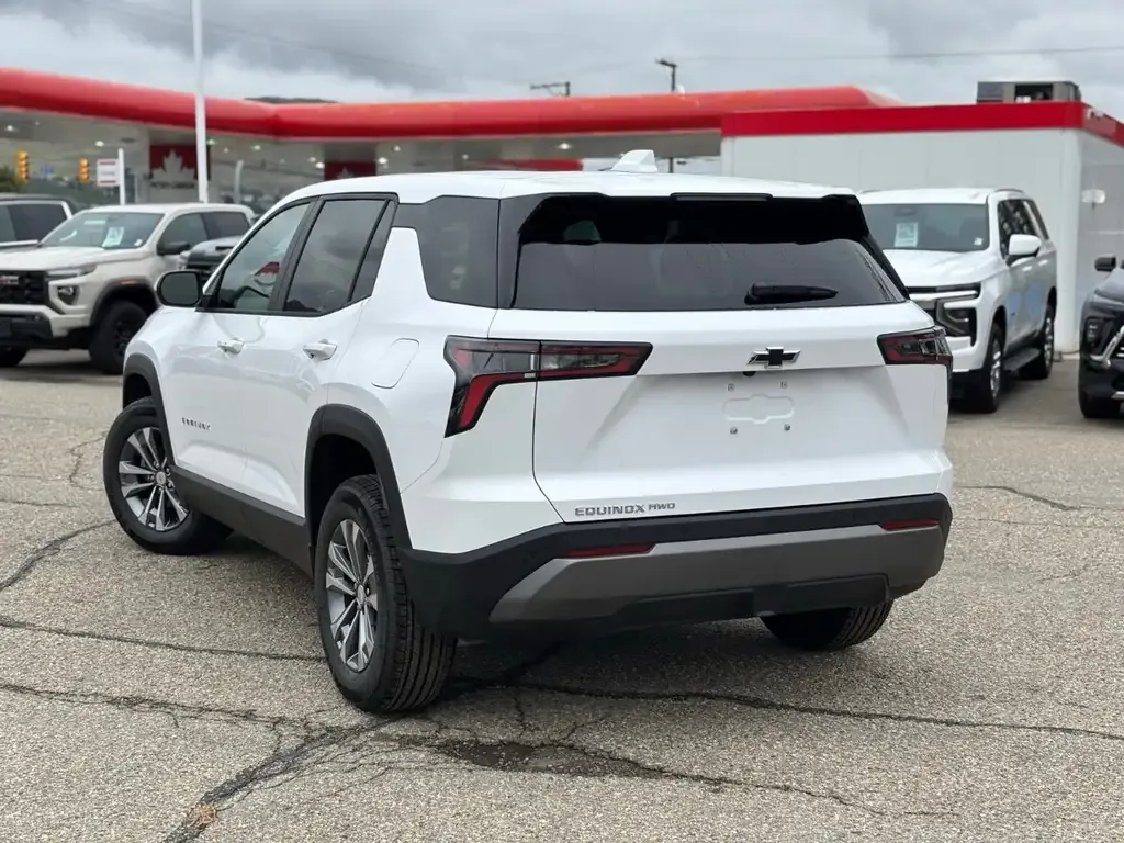 Chevrolet Equinox 2027 photo 4
