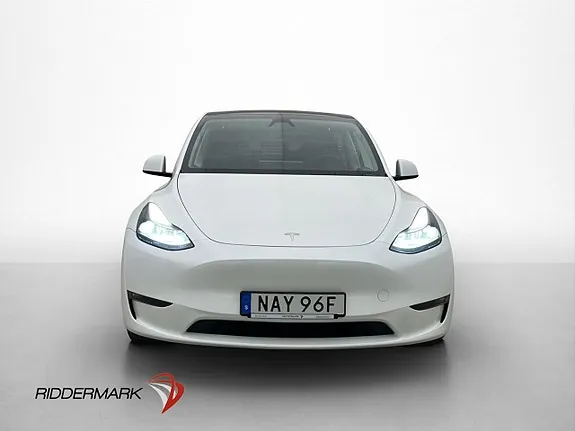 Tesla Model Y 2024 photo 2