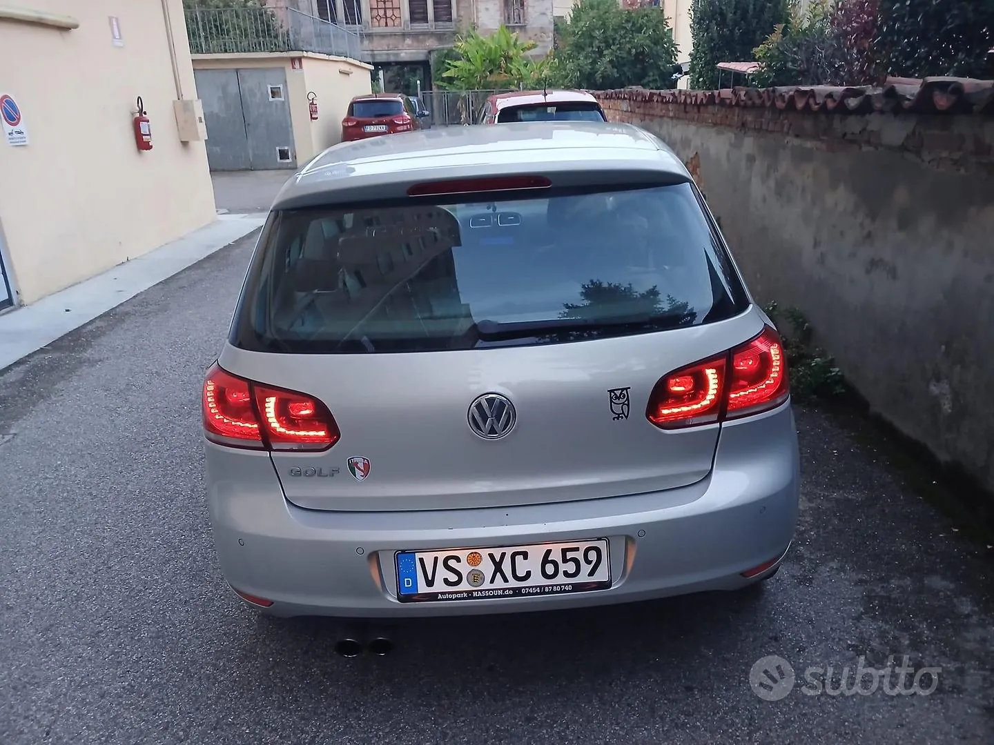 Volkswagen Golf 2010 photo 4