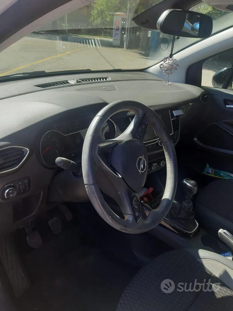 Opel Crossland X 2020 photo 4