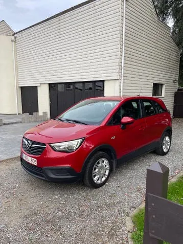 Opel Crosland X