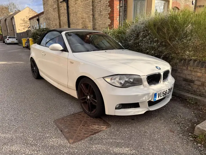 BMW 1 Series 2008 photo 2