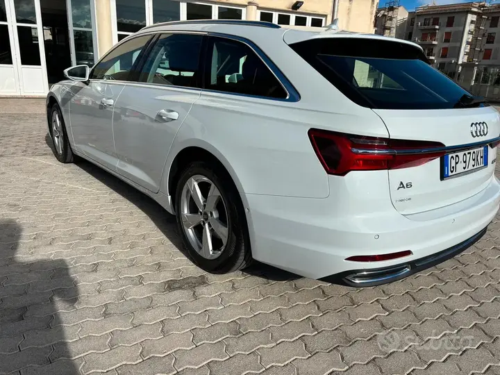 Audi A6 2022 photo 3