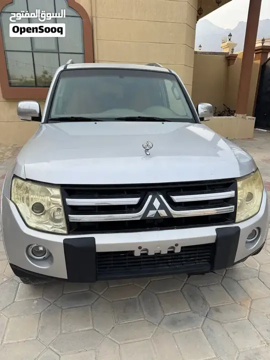 Mitsubishi Pajero 2008 photo 2
