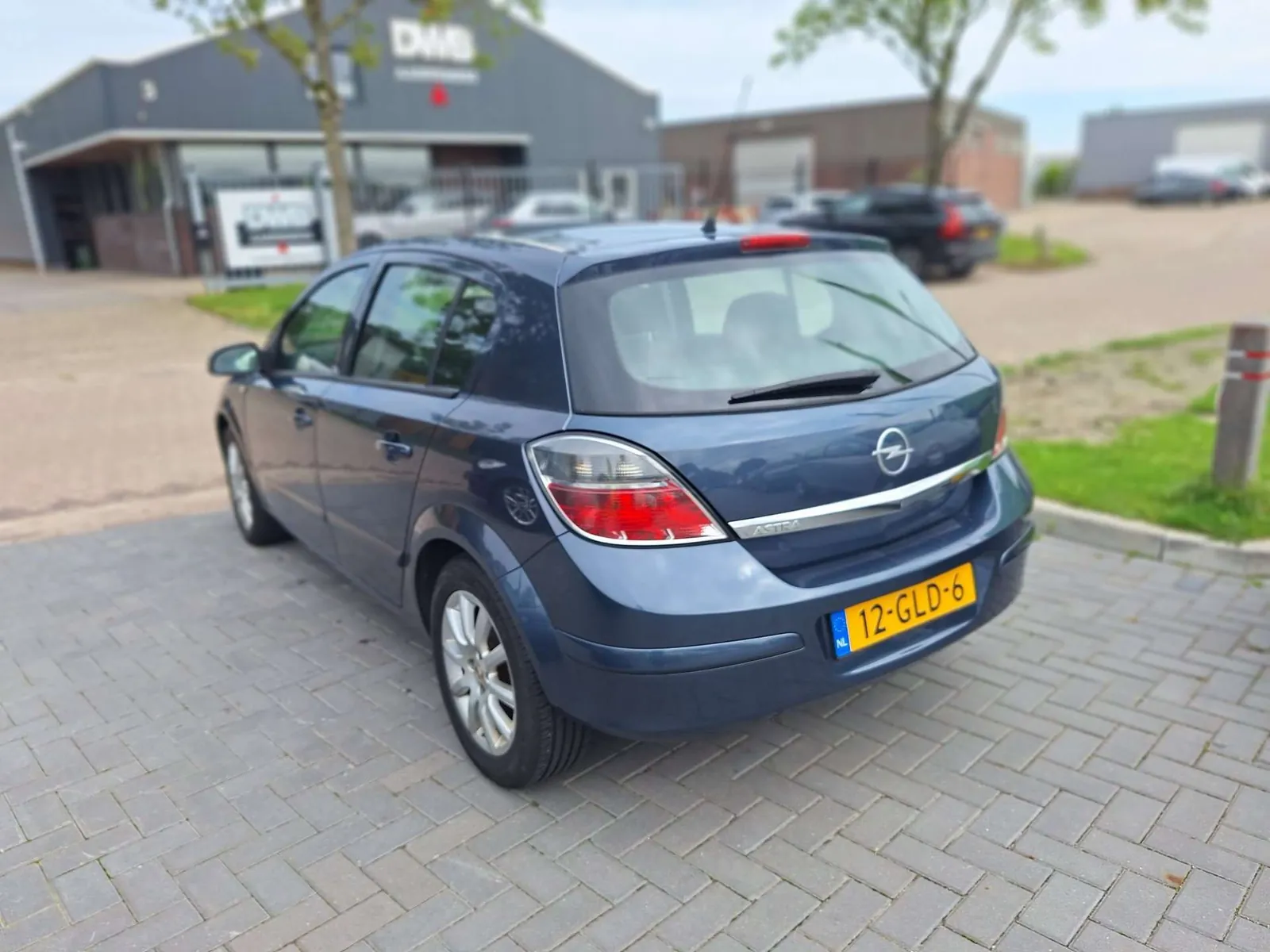 Opel Astra 2008 photo 4