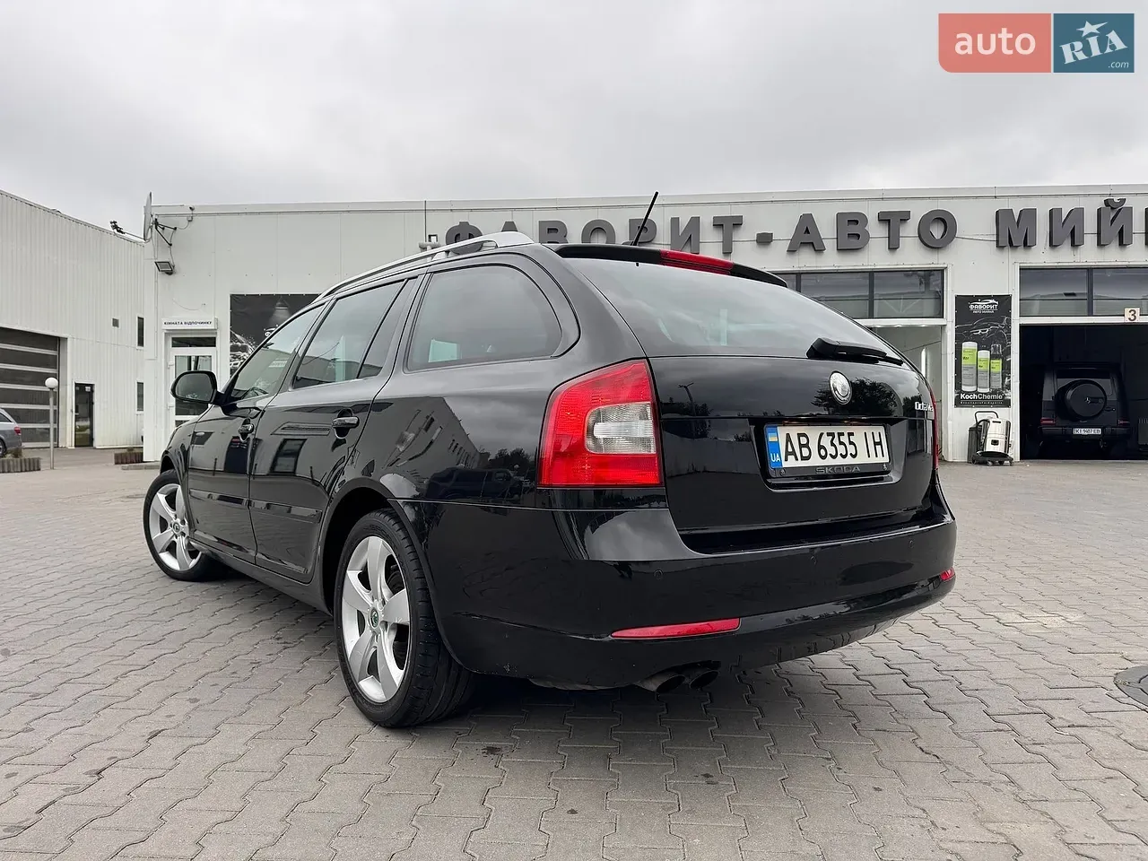Skoda Octavia 2009 photo 4