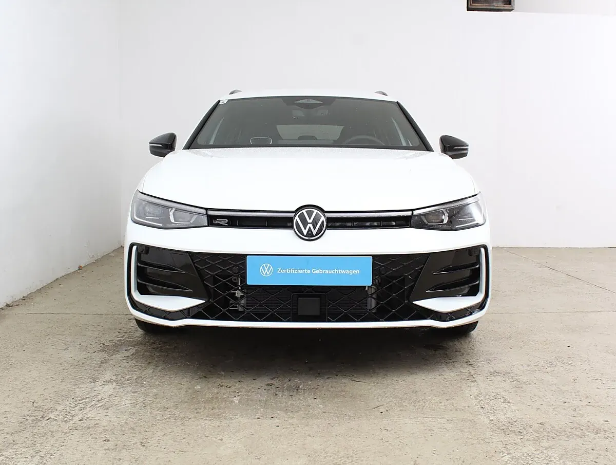 Volkswagen Passat 2026 photo 2