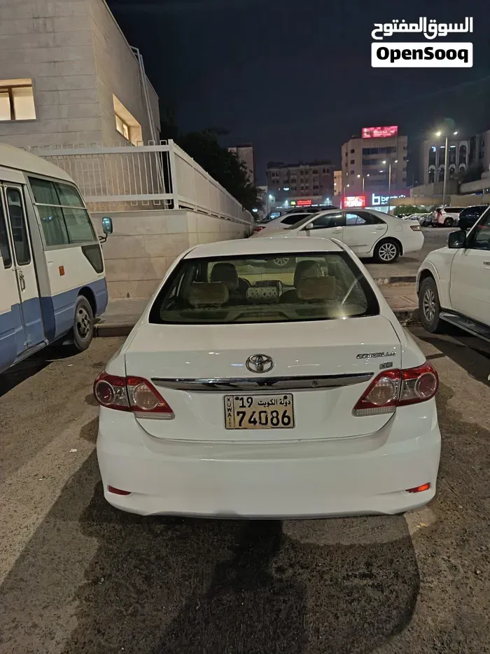 Toyota Corolla 2013 photo 2