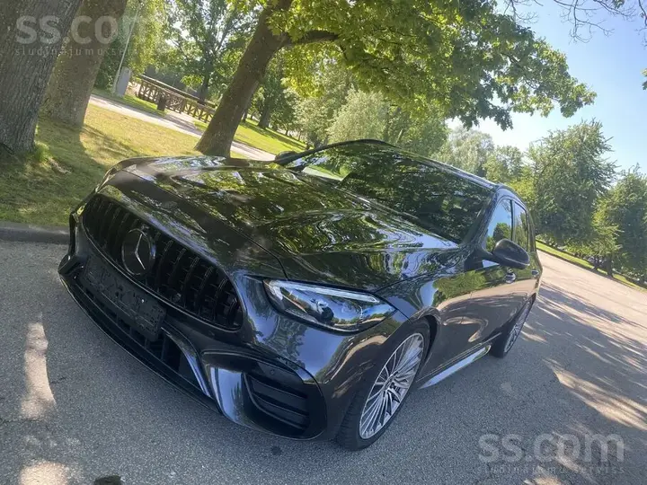 Mercedes-Benz C220 2021 photo 2