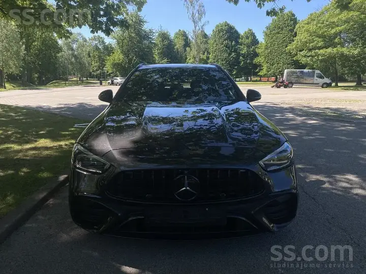 Mercedes-Benz C220 2021 photo 4