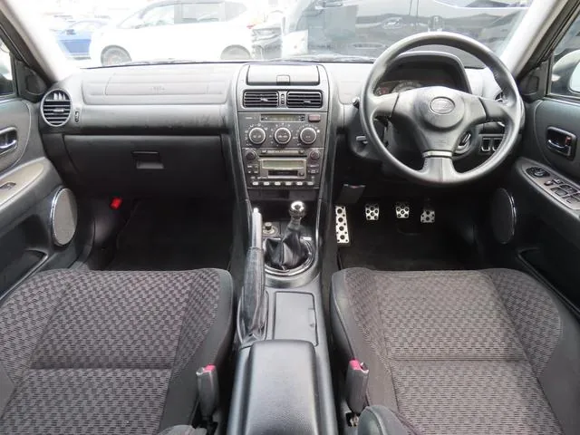 Toyota Altezza 2005 photo 2