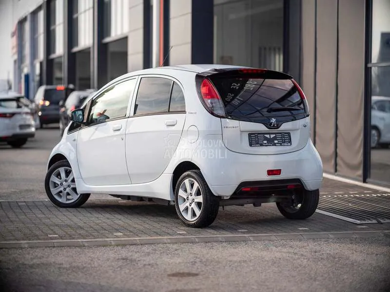 Peugeot Ion 2017 photo 4