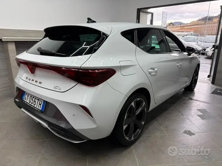 Cupra Leon 2025 photo 4