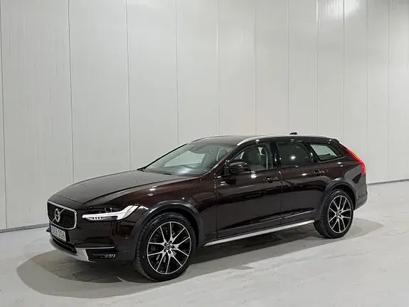 Volvo V90 Cross Country