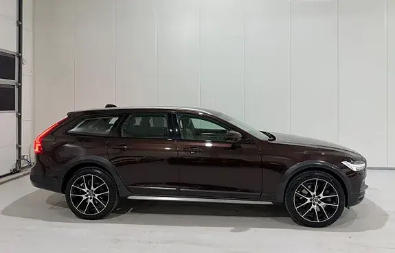 Volvo V90 Cross Country 2017 photo 5