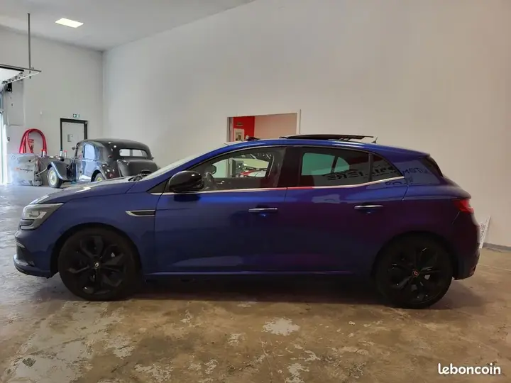 Renault Megane 2018 photo 4