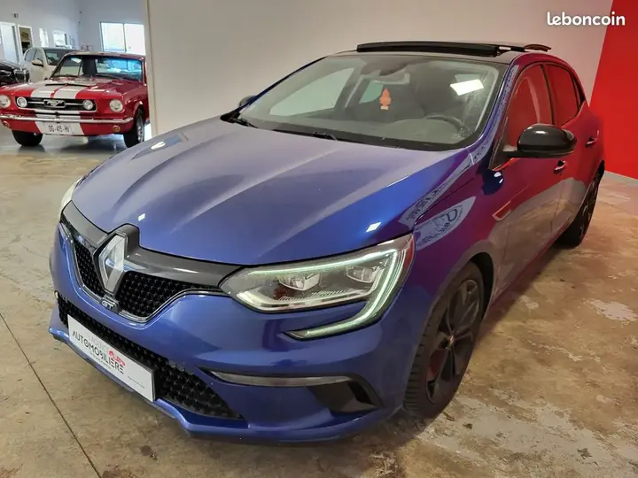 Renault Megane 2018 photo 3