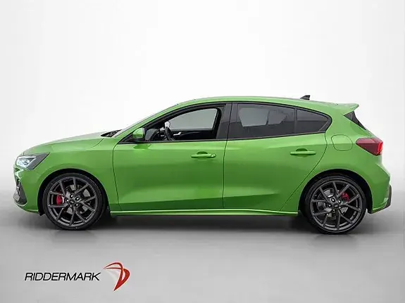 Ford Focus 2024 photo 4