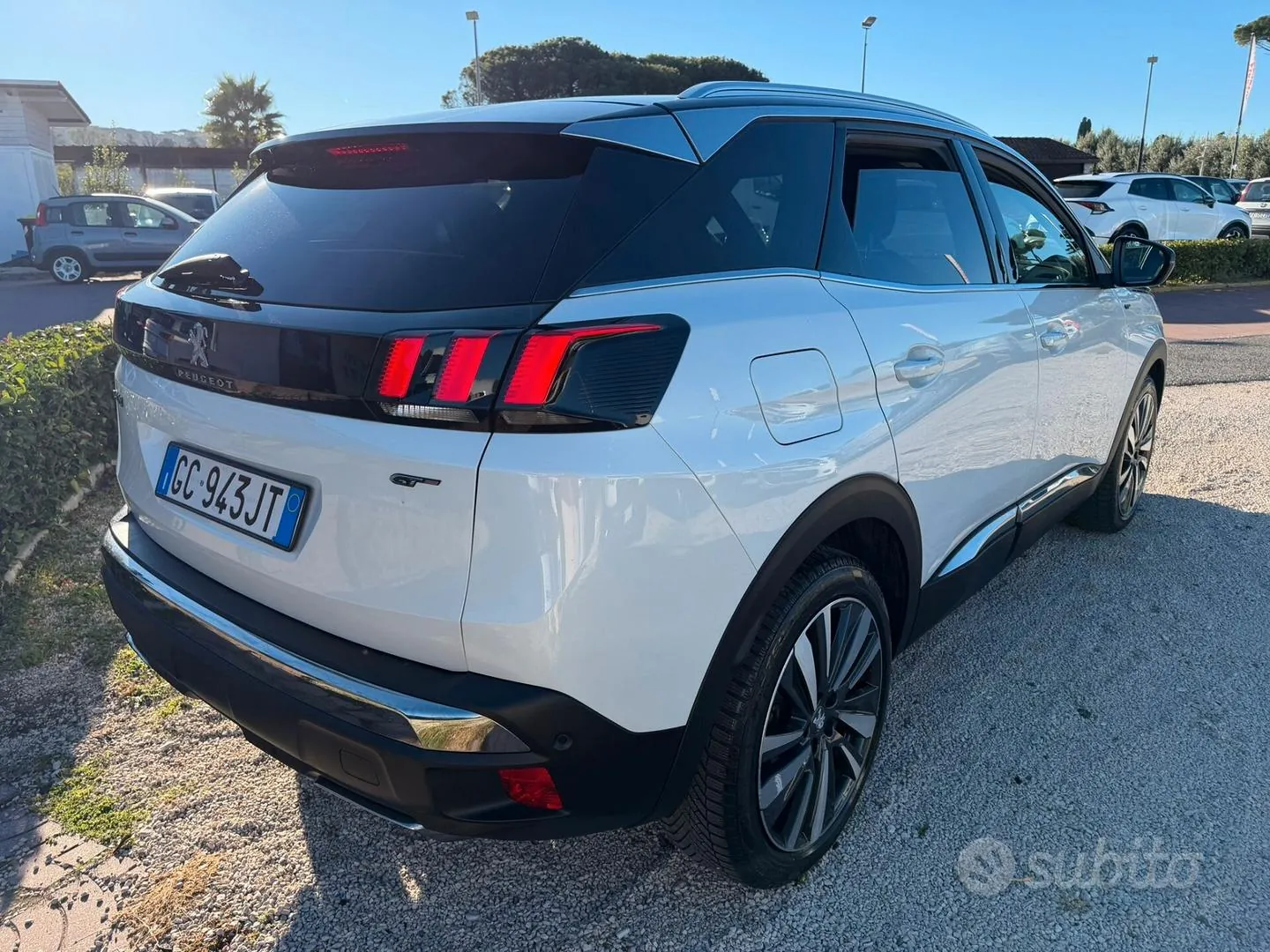 Peugeot 3008 2020 photo 3
