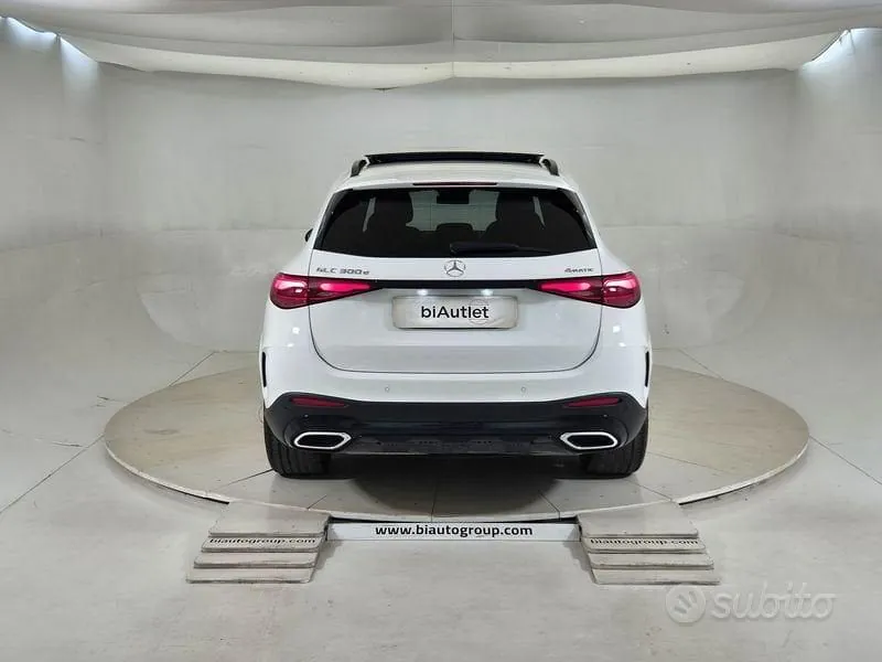 Mercedes-Benz Glc 2024 photo 3