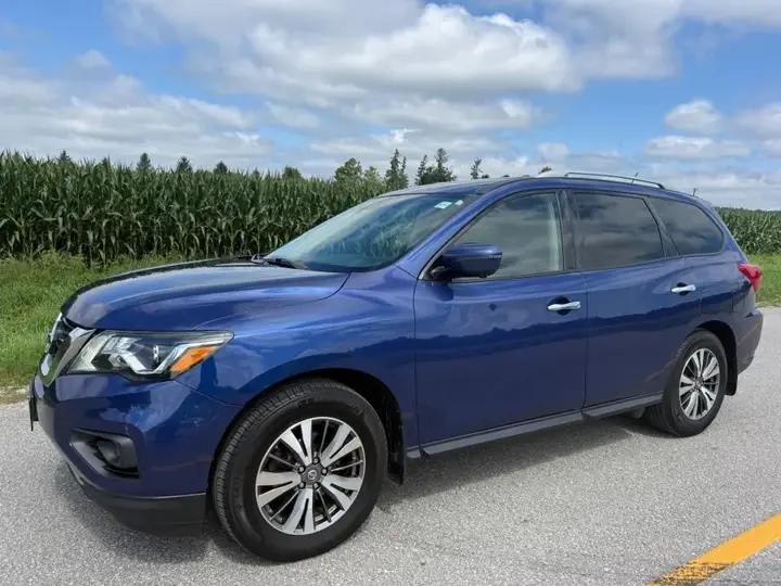 Nissan Pathfinder 2017 photo 3