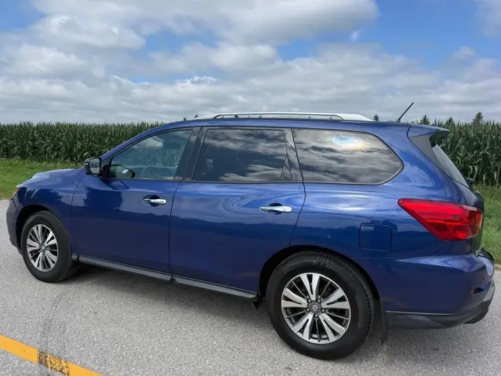 Nissan Pathfinder 2017 photo 4