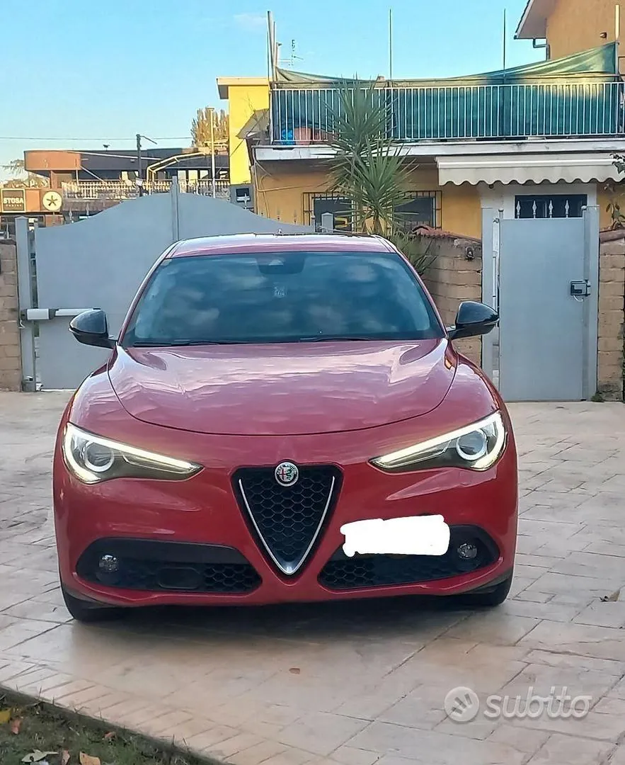 Alfa Romeo Stelvio 2018 photo 2