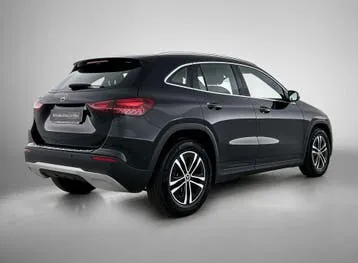 Mercedes-Benz Gla 2025 photo 2