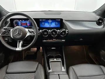 Mercedes-Benz Gla 2025 photo 3