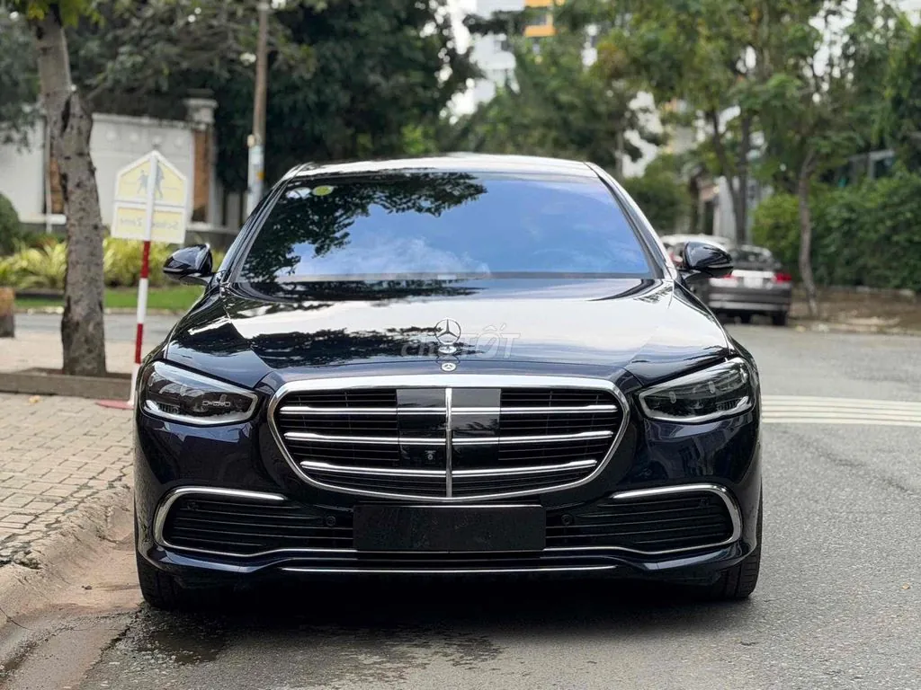 Mercedes-Benz S-Class 2024 photo 4