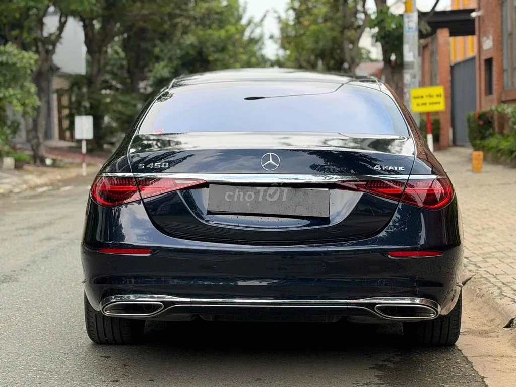 Mercedes-Benz S-Class 2024 photo 3