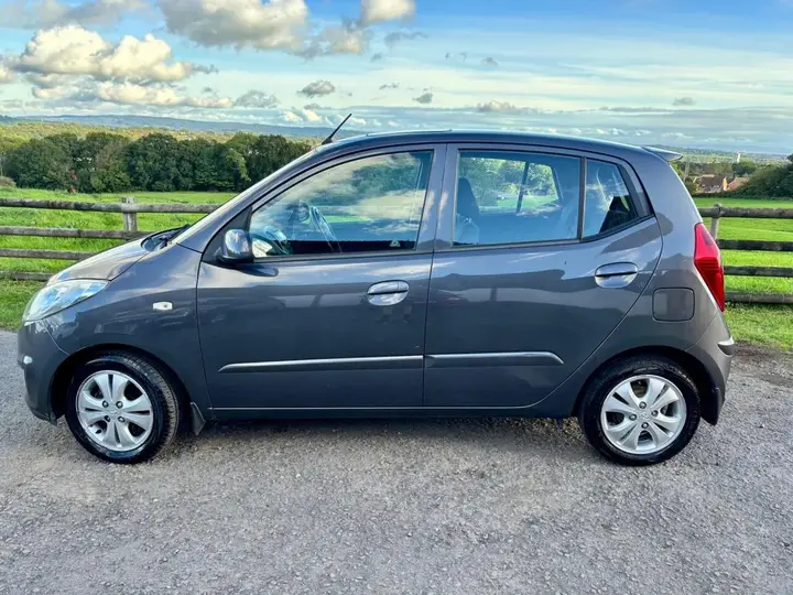 Hyundai I10 2012 photo 3