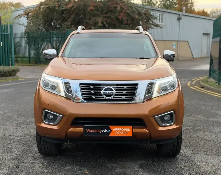Nissan Navara 2018 photo 2
