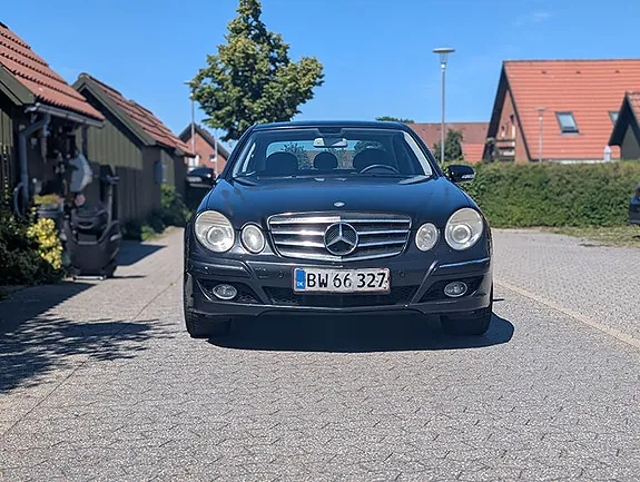 Mercedes-Benz E280 2006 photo 2